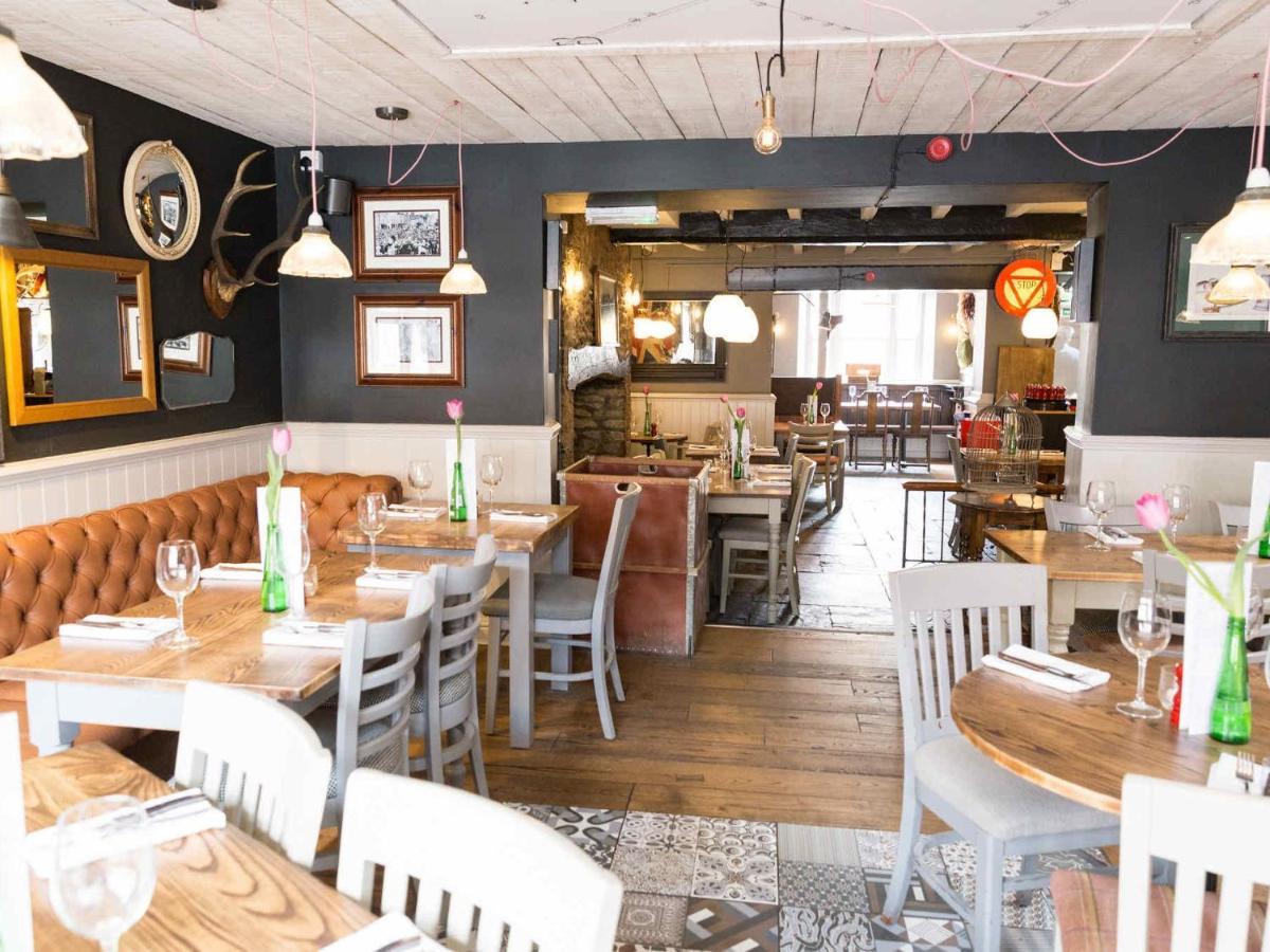 The Plough Bicester Exterior photo