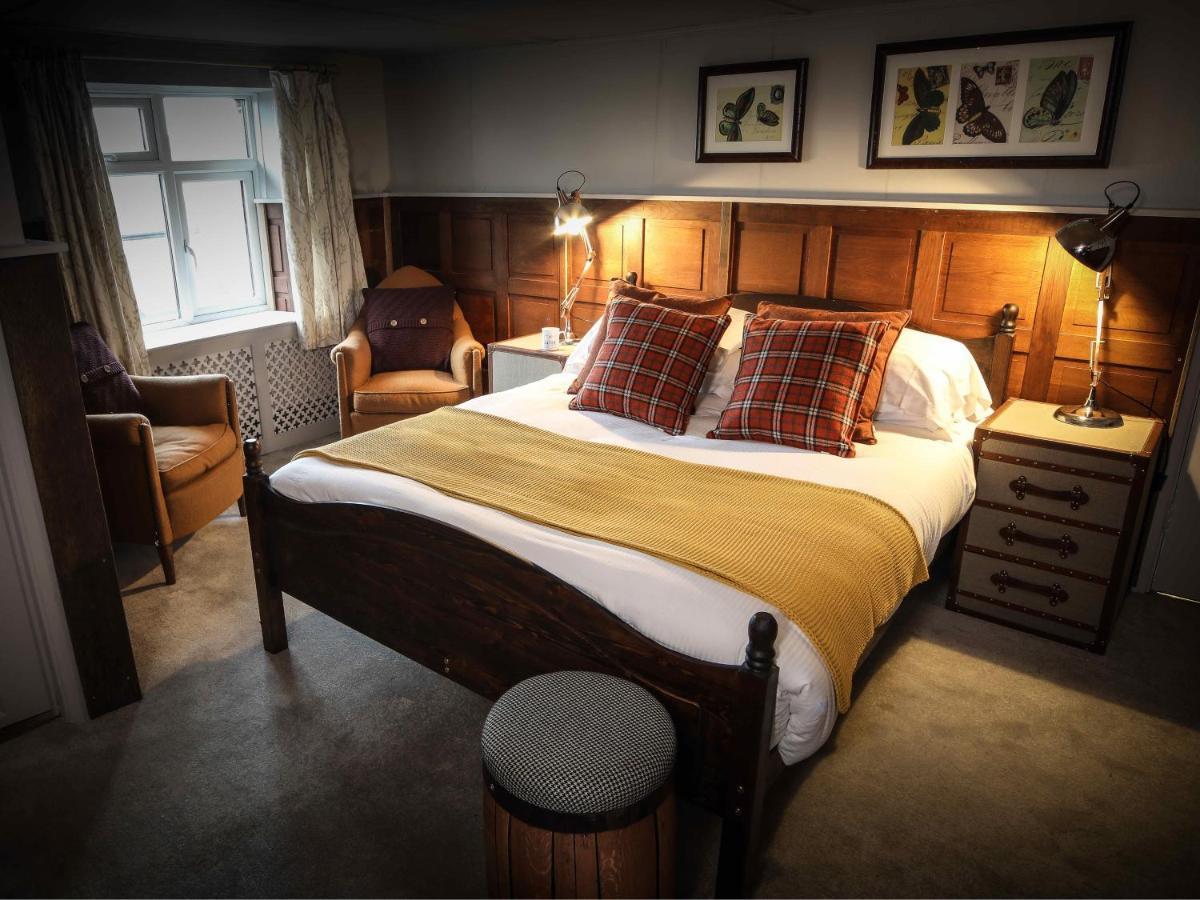 The Plough Bicester Room photo